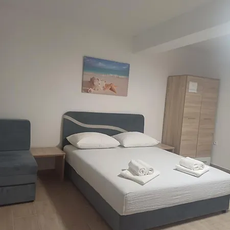 Marant Neum